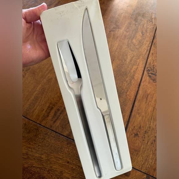 WMF Cromarcan Carving Knife & Fork Set - Picture 5 of 5